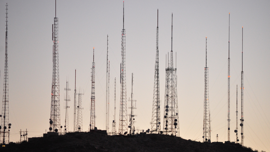 Радиовещание в диапазоне ОВЧ (66-74 МГц и 87-108 МГц), антенны радиоприемные