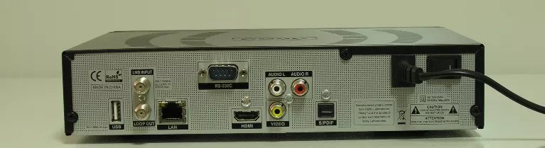 Задняя панель ресивера Dr.HD D15